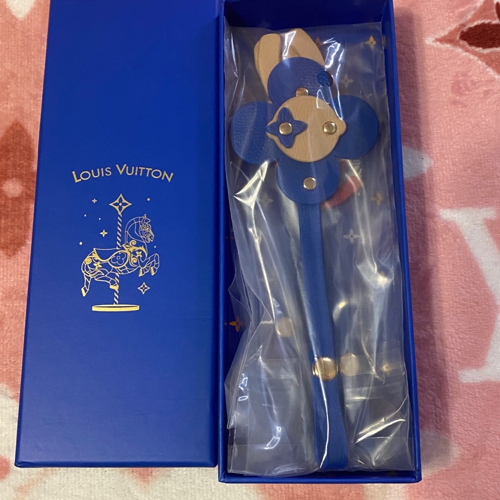 Louis Vuitton Bag Tags/Christmas Ornaments NIB